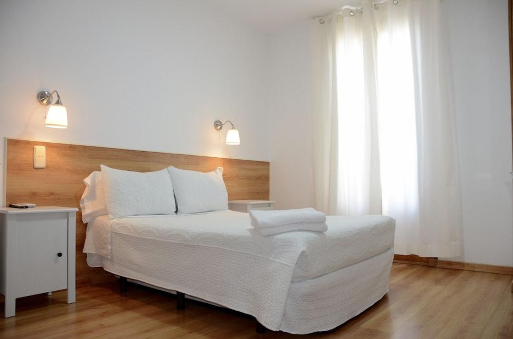 Hostal Nersan2 Madrid Ngoại thất bức ảnh