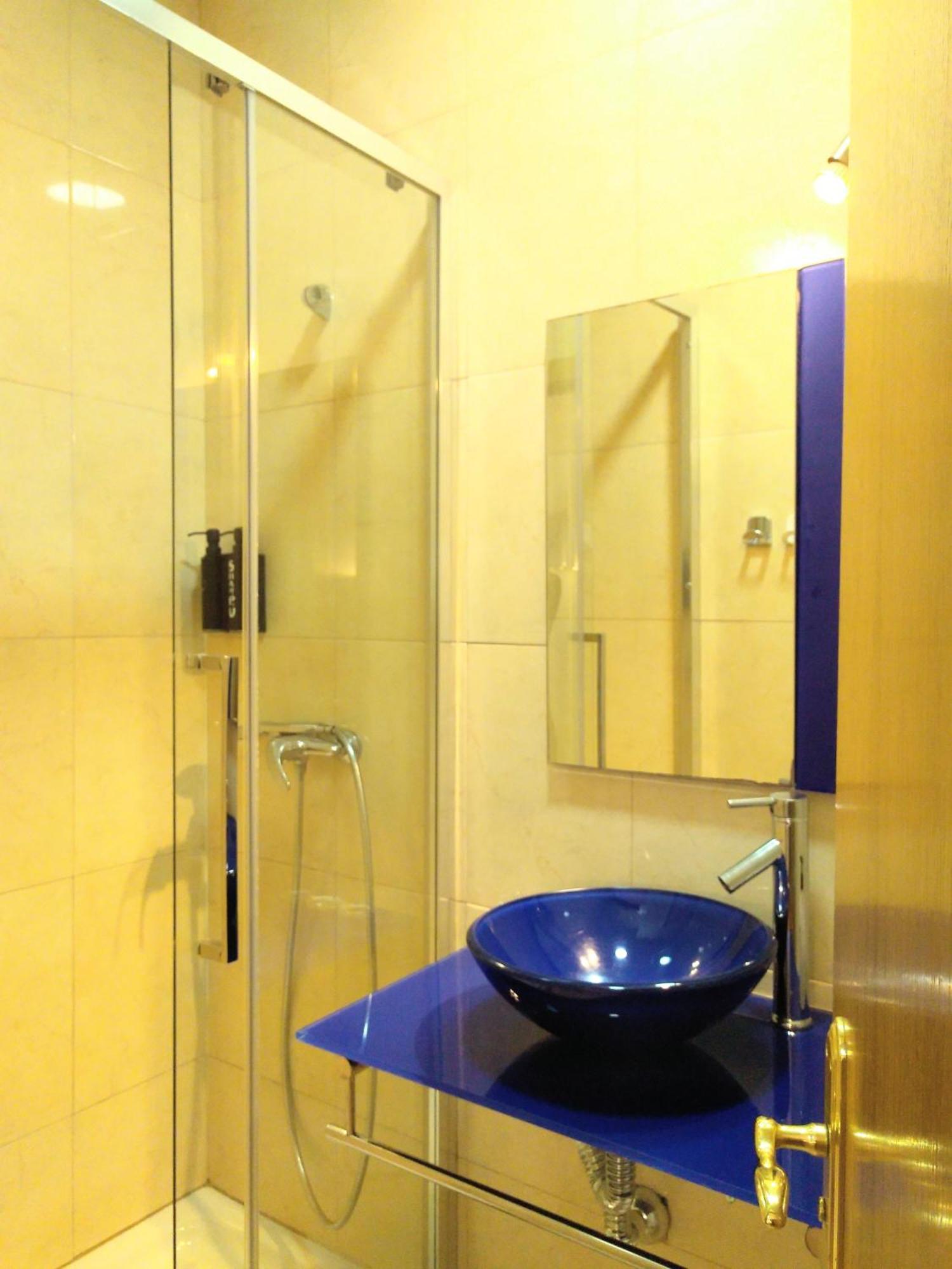 Hostal Nersan2 Madrid Phòng bức ảnh