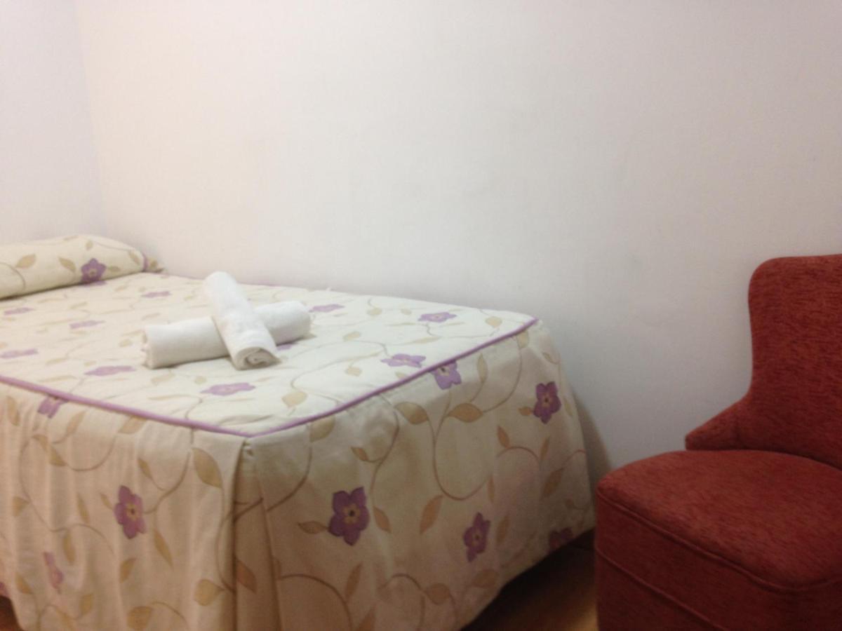 Hostal Nersan2 Madrid Ngoại thất bức ảnh