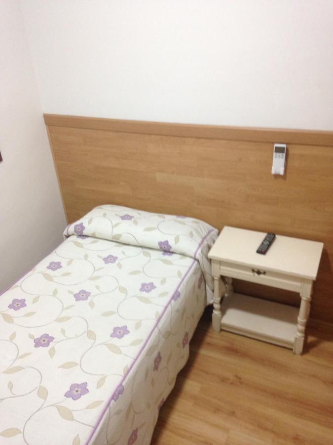 Hostal Nersan2 Madrid Ngoại thất bức ảnh
