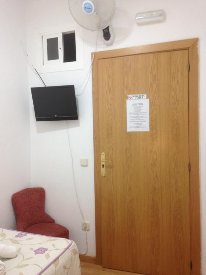 Hostal Nersan2 Madrid Ngoại thất bức ảnh